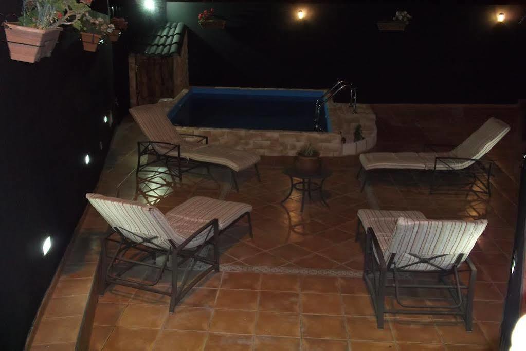 Casa La Gollada Guest House Cazadores Exterior photo